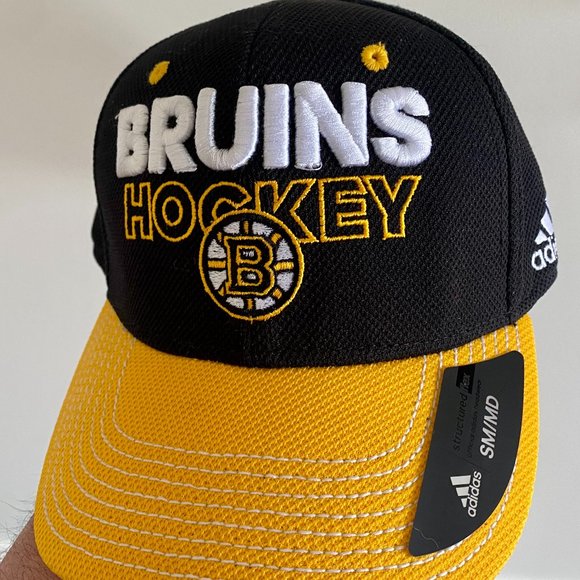 NEW Boston Bruins NHL Adidas LOCKER ROOM Hat Cap Men's Flex S/M Stanley Cup - Picture 1 of 5